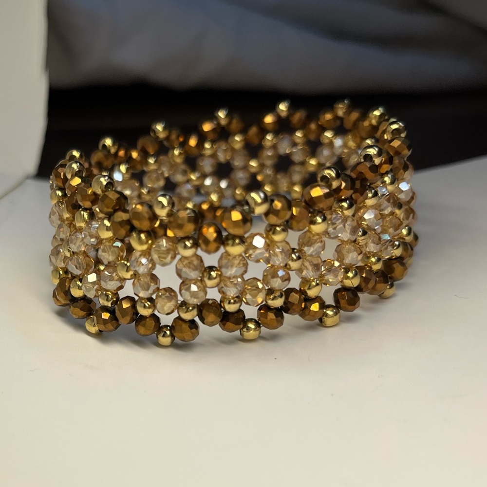 Gold beaded bracelet